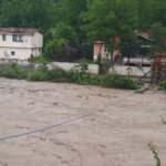 Bartın&rsquo;da dereler taştı! Ev ve tarım arazilerini su bastı