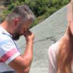 İnternetten tanıştı, 'Şiddet g&ouml;r&uuml;yorum' deyince 177 bin lirasından oldu