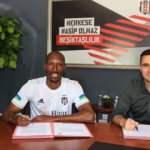 Beşiktaş'ta Atiba Hutchinson'ın sözleşmesi uzatıldı!
