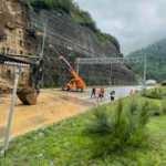Bolu Dağı T&uuml;neli'nde toprak kayması İstanbul y&ouml;n&uuml;n&uuml; kapattı
