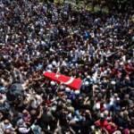 Yeşil&ccedil;am&rsquo;ın efsane ismi C&uuml;neyt Arkın son yolculuğuna uğurlandı