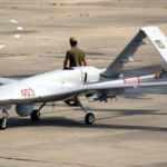 Bayraktar TB2 operatörü: Rus S-300 füzesi SİHA'yı delik deşik etmişti ama...