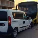 Bursa'da halk otobüsüyle çarpışan hafif ticari aracın sürücüsü öldü