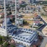 Gaziantep&rsquo;te cami kapısını benzinle yaktı! G&ouml;zaltına alındı