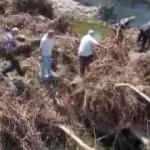 K&ouml;pr&uuml;s&uuml; yıkılan k&ouml;yl&uuml;ler, ağa&ccedil; k&ouml;klerinden yol yaptı