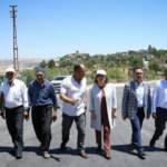 Başkan Şahin, Sıcak asfalt &ccedil;alışması yapılan kırsal mahalleleri ziyaret etti