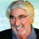 Erdal Özyağcılar kimdir ve nerelidir? Eşi kim? Balkan Ninnisi 'Süleyman' Erdal Özyağcılar oynadığı diziler