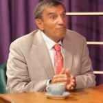 Prof. Dr. Üstün Dökmen'den skandal açıklama: Başörtülü psikolog olamaz 