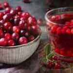 Kızılcığın faydaları nelerdir? Taze kızılcık çayı nasıl demlenir?