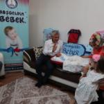 Başkan Tahmazoğlu 150 bininci bebeği ziyaret etti