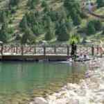  Erzincan&rsquo;daki &lsquo;Ergan Dağı&rsquo; ağırladığı misafirlerini g&ouml;l manzarasıyla b&uuml;y&uuml;l&uuml;yor