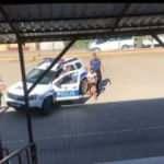 Kimliğini evde unuttu, imdadına polis yetişti: Kimlik &ccedil;ıkartılarak sınava yetiştirildi