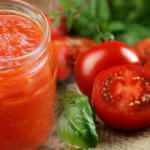 Kışlık domates sosu nasıl yapılır? Kışlık domates saklama tarifi...