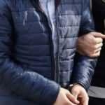 Menemen belediye başkan yardımcısını darbettikleri iddiasıyla 2 kişi yakalandı