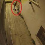 Girdikleri evde 4 g&uuml;n kalan hırsızlar ev sahibine "hırsızlığında bir onuru var" dedirtti