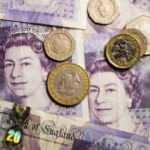 Kraliçe 2. Elizabeth'in yer aldığı banknot, pul ve pasaportlar değişecek mi?