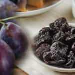 Kurutulmuş mürdüm eriği faydaları nelerdir? Kuru mürdüm eriği kemik erimesine iyi gelir mi?