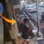 M&uuml;şteri kılığında geldiler, oyun oynadıkları konsolu &ccedil;alıp &ccedil;ıktılar