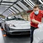 Alman devi Porsche borsaya açıldı