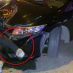 Yolcu alan taksiye arkadan çarpınca sinirlenip kendi arabasını tekmeledi