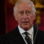 İngiltere Kralı Charles Mısır'a gitmeyecek