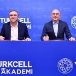 Turkcell’den çalışanlarına ücretsiz yüksek lisans ve doktora eğitimi desteği