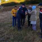 T&uuml;m k&ouml;yl&uuml;n&uuml;n seferber olduğu yaşlı adam uyurken bulundu