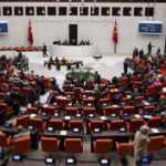 CHP için samimiyet testi: Başörtüsü için 66 vekil aranıyor