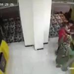 Yemen'de bir şahıs vezneye el bombası bırakarak bankayı havaya u&ccedil;urdu