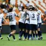 Erhun Öztümer şov yaptı! Adana Demirspor tur biletini 5 golle aldı