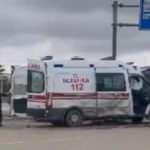 Hasta taşıyan ambulansa otomobil &ccedil;arptı; 4 yaralı