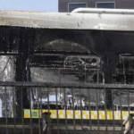 Son Dakika: Beşiktaş'ta İETT otobüsü alev alev yandı!