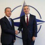 Bakan Akar ile Stoltenberg arasında kritik görüşme!