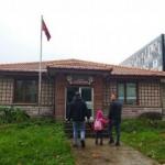 CHP’li belediye Kur’an kursunun tabelasını söktü, suyunu kesti