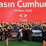 O iki fotoğrafın sırrı: Erdoğan'dan Togg &ccedil;alışanlarına tarihi s&ouml;zler