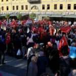 Türkiye, LGBT'ye karşı! Trabzon'da "Henüz vakit varken ailene sahip çık" yürüyüşü yapıldı