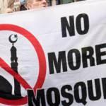 İslam karşıtlığının en &ccedil;ok yaşandığı ilk 5 &uuml;lke! B&uuml;t&uuml;n oklar o &uuml;lkeyi işaret ediyor