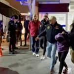 Taksim bombacısı cezaevine götürüldü! Hastane önündeki vatandaşın tepkisi gündem oldu