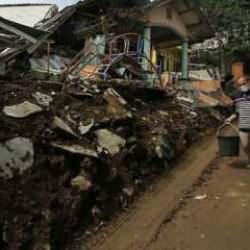 Endonezya'ya acil yardım çağrısı
