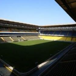 Fenerbahçe Stadyumu'nun adı değişiyor! Yeni isim için Atatürk önerisi