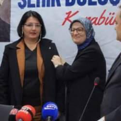 Erdoğan'ın &ccedil;ağrısından sonra İYİ Parti'de yeni istifalar: AK Parti'ye ge&ccedil;tiler