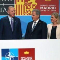 İsve&ccedil; ve Finlandiya ile ilgili kritik gelişmeler: 100 PKK'lının talebi kabul edilmedi!