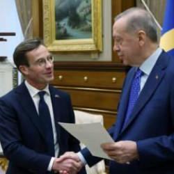 İsve&ccedil;'ten T&uuml;rkiye a&ccedil;ıklaması: Ter&ouml;r yasası...