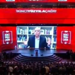 Kılıçdaroğlu'nun başdanışmanı İngilizce konuştu: Çeviri cihazı olmayanlar zor anlar yaşadı