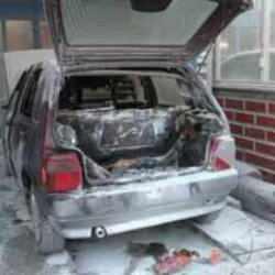 LPG&rsquo;li otomobil tamiratı sırasında korkun&ccedil; patlama! Patron ve yanındakiler yaralandı