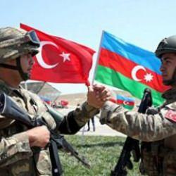 İşte gurur dolu g&ouml;r&uuml;nt&uuml;ler...İki kardeş &uuml;lkeden ortak tatbikat...