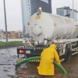 Mekke'de sel: "Dışarı &ccedil;ıkmayın" uyarısı