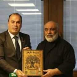 İHH Genel Başkanı Yıldırım'a "Filistin&rsquo;e Destek Veren Yılın Kişisi" &ouml;d&uuml;l&uuml; verildi