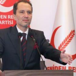 Erbakan: B&uuml;t&uuml;n bir camianın t&ouml;hmet altında bırakılması yanlış