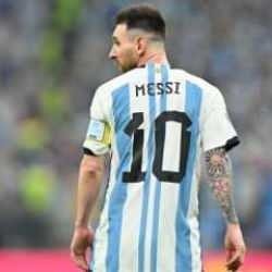 Messi kaç yaşına kadar oynayacak! Takım arkadaşı açıkladı